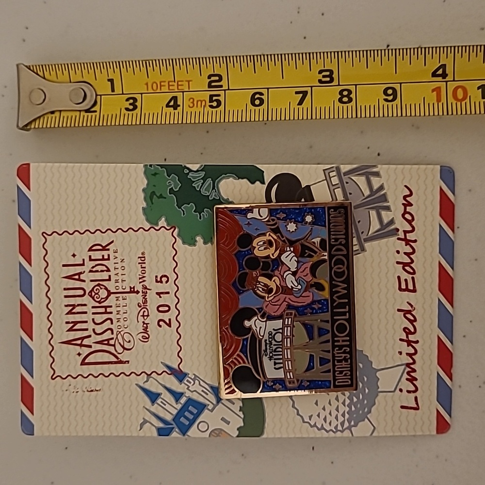 2015 limited edition Hollywood Studios pin